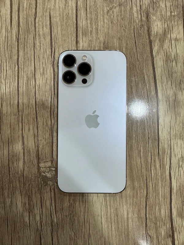 iPhone 13 Pro Max 2 iPhone 13 Pro Max 2