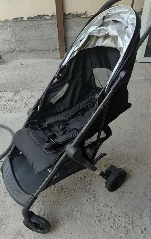 Продается коляска Продается коляска