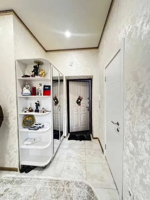 СДАЕТСЯ СЕМЬЯМ ЕВРОДВУШКА! 58м2| ул Бабур, Next Mall. 374* — фото 4