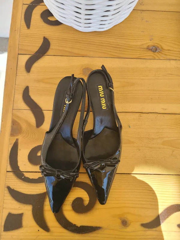 Miu Miu tufli