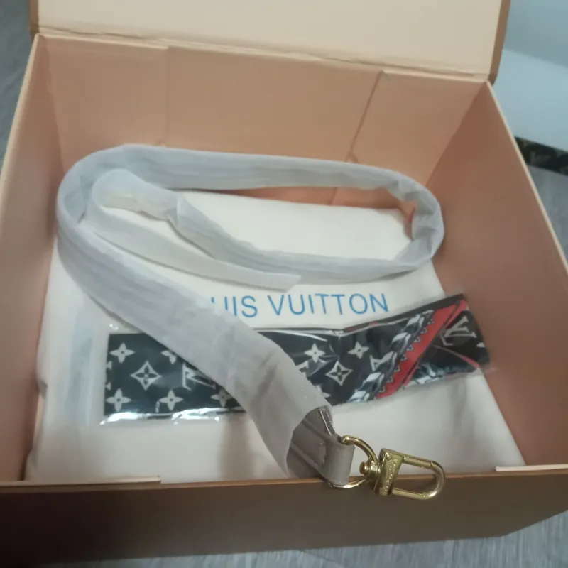 Louis Vuitton sumkasi 5