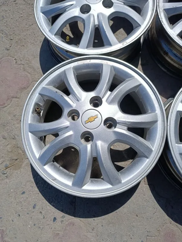 Spark 4pzt deska sotiladi 3 Spark 4pzt deska sotiladi 3