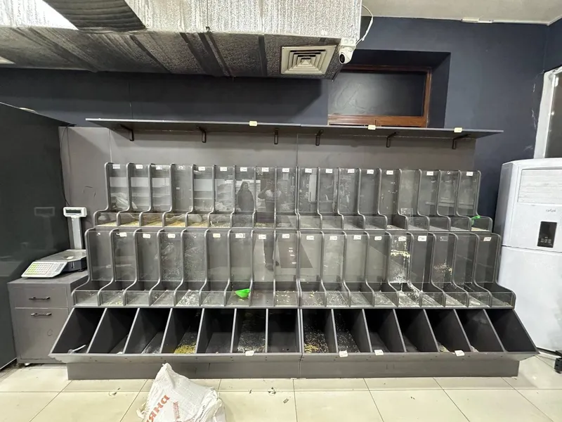 Super market uchun kerakli uskunalar arzon narxlarda sotiladi. 8