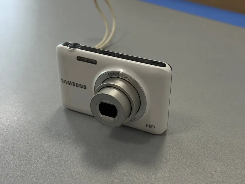 Полупроф цифровой фотоаппарат Canon Powershot SX540HS 50x цифровой зум