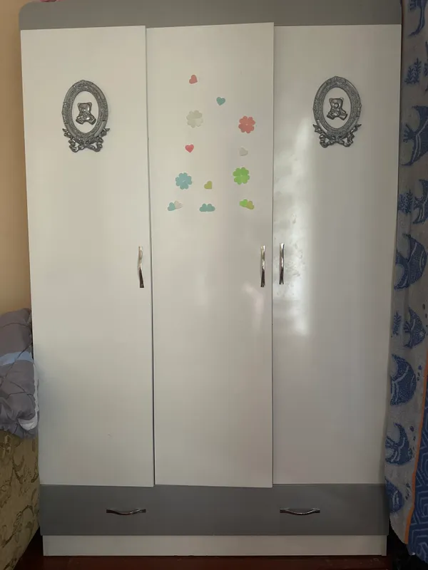 Mebel shkaf kravat kota stol ichi tortmali 1