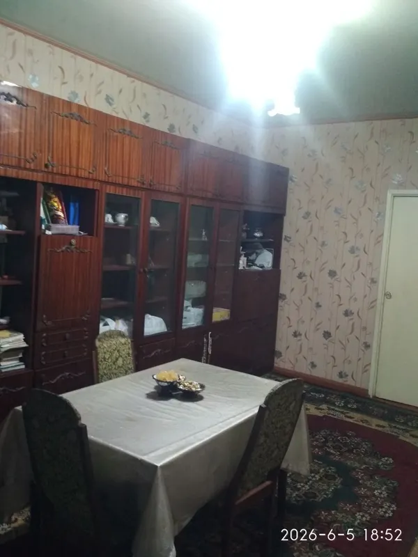 Продам Юнусабад 13 под офис 2 Продам Юнусабад 13 под офис 2