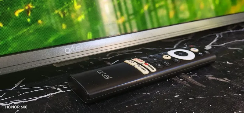 Artel 43 Smart TV televizori 2