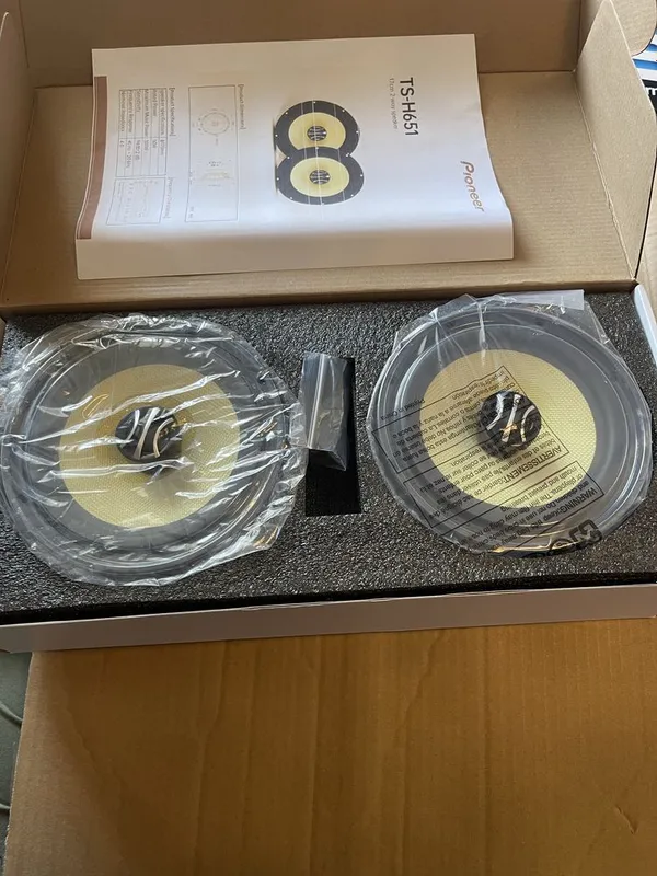 Pioneer TS-H651 kalonka