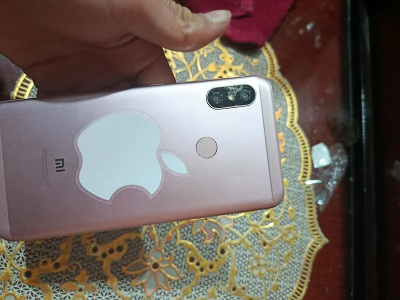 Redmi 6 pro karob ka yoq — фото 1