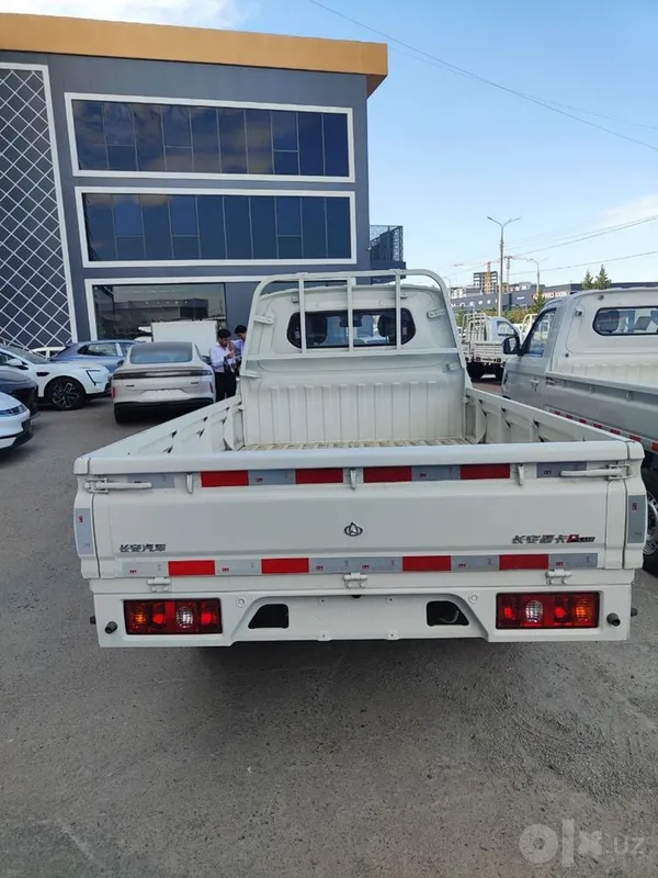 Changan Trach plus dubl kabina Yuk mashina 3 Changan Trach plus dubl kabina Yuk mashina 3