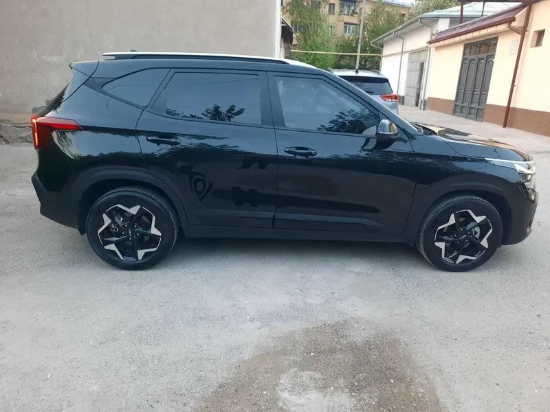 Продается KIA SELTOS Style 2023 — фото 1