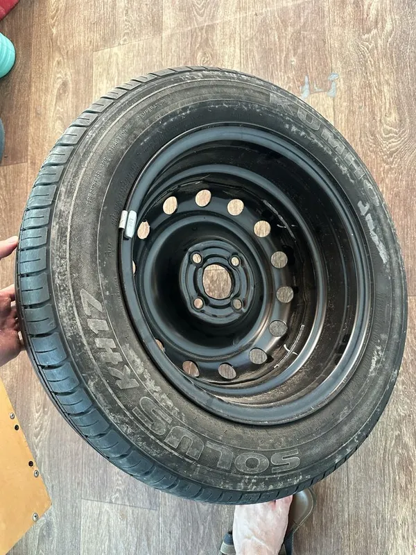 Диска балон r14 185/60 Kumho Solus новый 2
