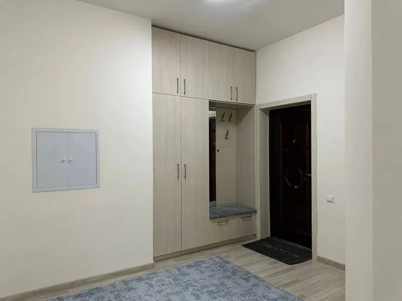 2 xonali kvartira, 80 m2, Yakkasaroy 5 2 xonali kvartira, 80 m2, Yakkasaroy 5