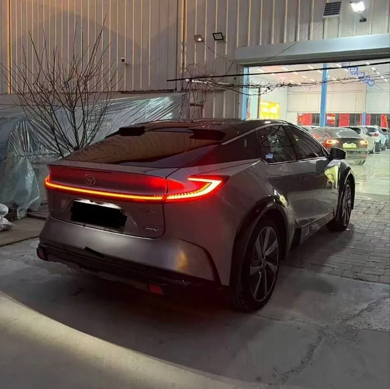 Toyota bz5 pro+ 550km 2025 йил — фото 2