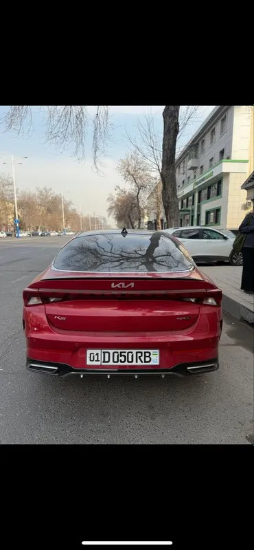 Kia k5 jitilayin Plus eng fulli oq salon 2022 yil 4 Kia k5 jitilayin Plus eng fulli oq salon 2022 yil 4