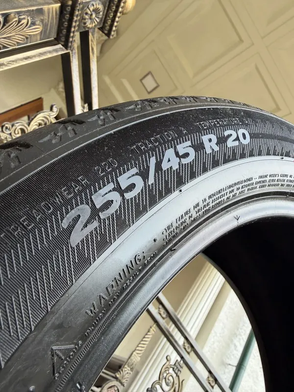 Michelin balon sotiladi 255/45/20 — фото 3