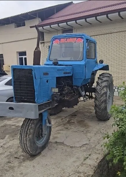 Mtz 80x sotiladi Sastayanasi zor 2 Mtz 80x sotiladi Sastayanasi zor 2