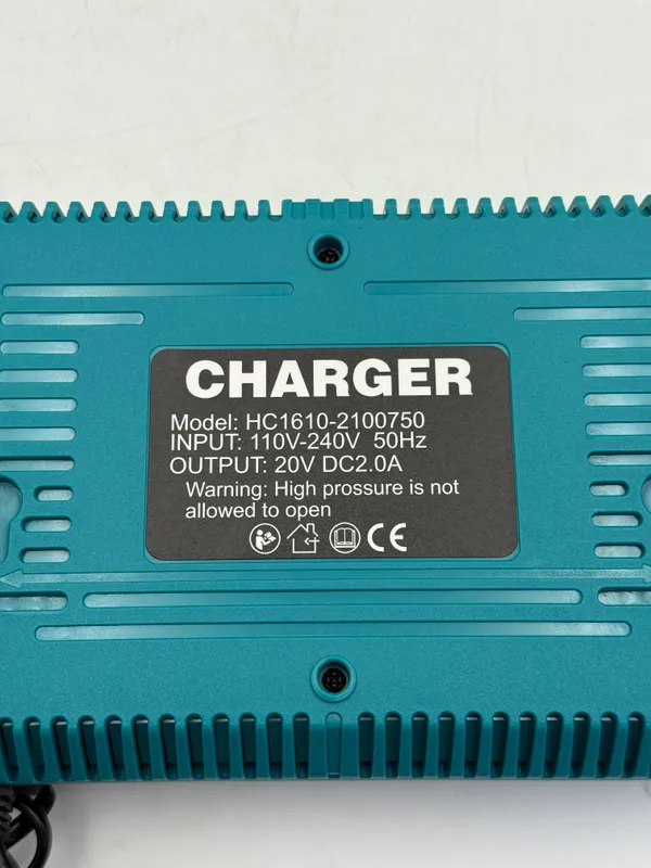 Зарядное устройство BIYOTI BYT-XC103 9 Зарядное устройство BIYOTI BYT-XC103 9