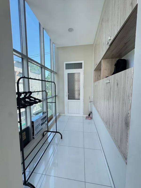 Ойбек аренда вдоль дороги 100 м2 Angels food 3 этаж Мирабад — фото 6