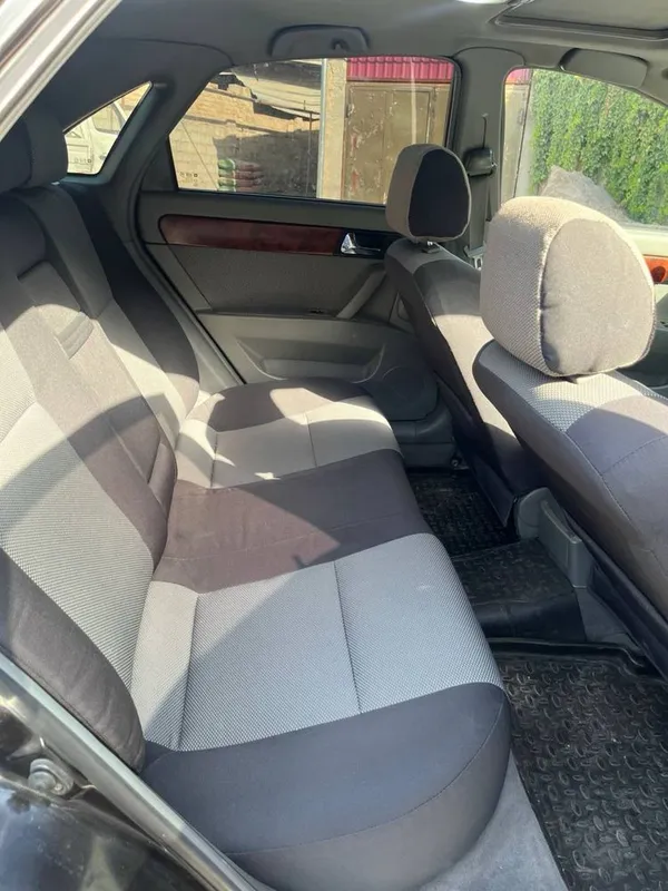 Lacetti 1.8 qora avtomat — фото 4
