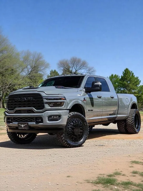 Ram 3500 Limited Mega Cab 2026 1 Ram 3500 Limited Mega Cab 2026 1