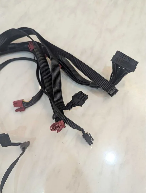 Thermaltake Модульный 4 Thermaltake Модульный 4