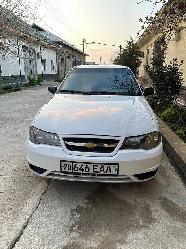 Nexia 2 sons super konditsoner yili 2009 probeg halol 328ming
