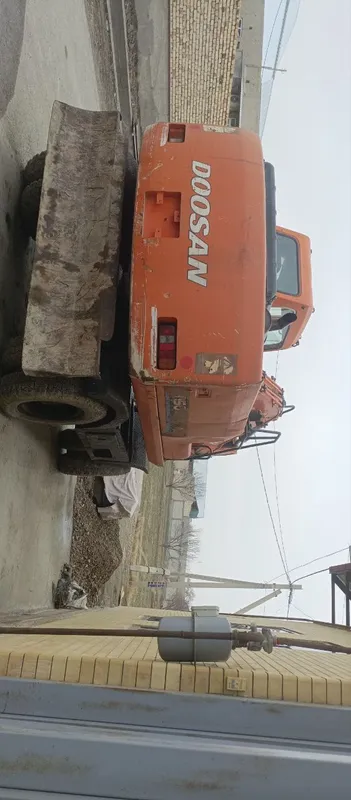 Ekskavator DOOSAN sotiladi Продается экскаватор в идеальном состоянии 4