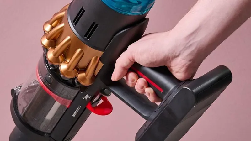 Dyson V16 Piston Animal — сила, доведённая до совершенства — фото 3