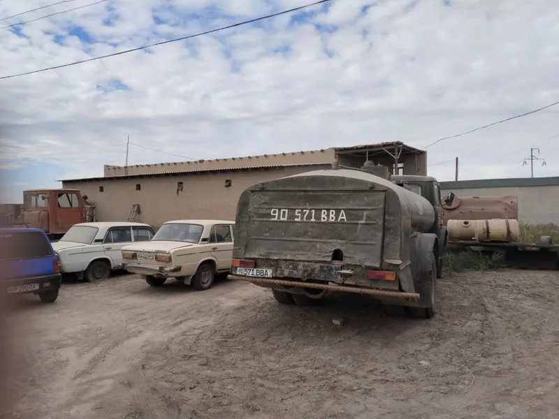 МАЗ водавоз техника соз ишлаб турибди йили 1982 йил 6 МАЗ водавоз техника соз ишлаб турибди йили 1982 йил 6