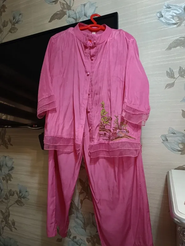 Dvoyka pushti rangda Dvoyka pushti rangda