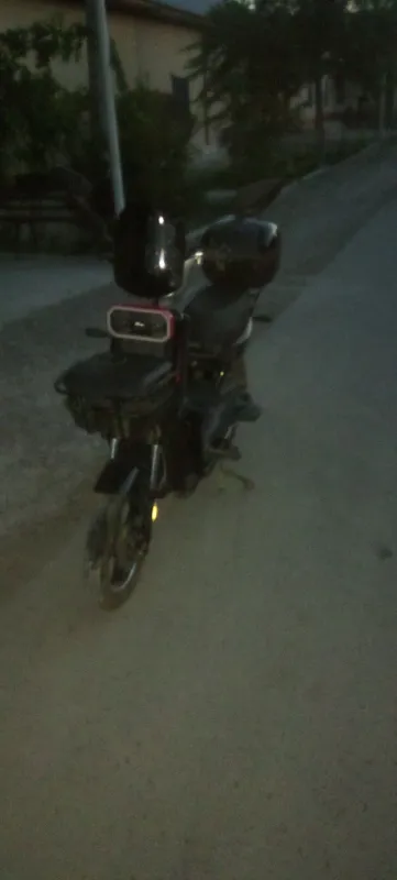 Skuter sotiladi srochna 4 Skuter sotiladi srochna 4