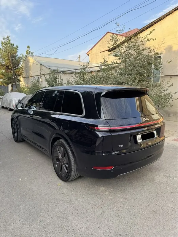 Lixiang L9 Ultra, 2024 год 4 Lixiang L9 Ultra, 2024 год 4