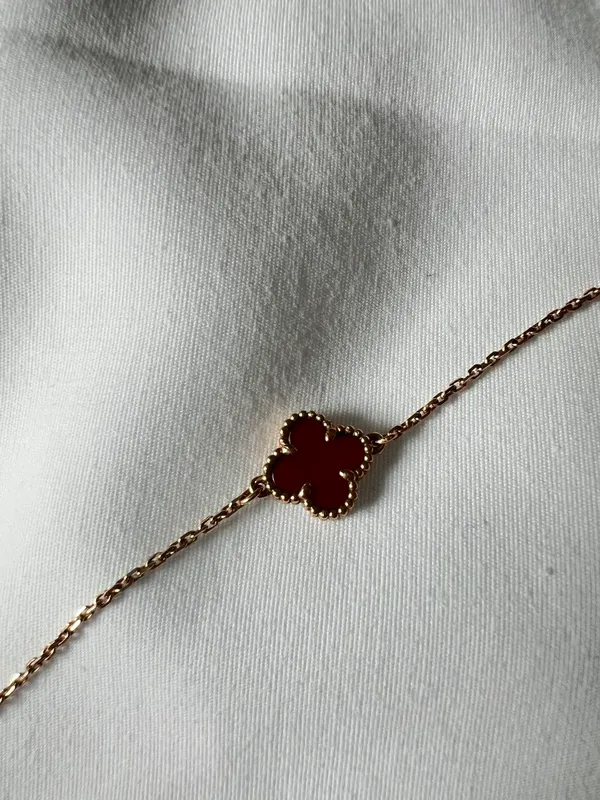 Браслет Van Cleef & Arpels 3 Браслет Van Cleef & Arpels 3
