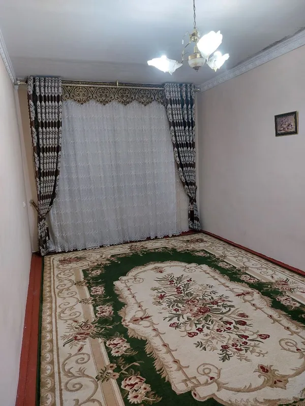 Уй сотилади 3 хонали