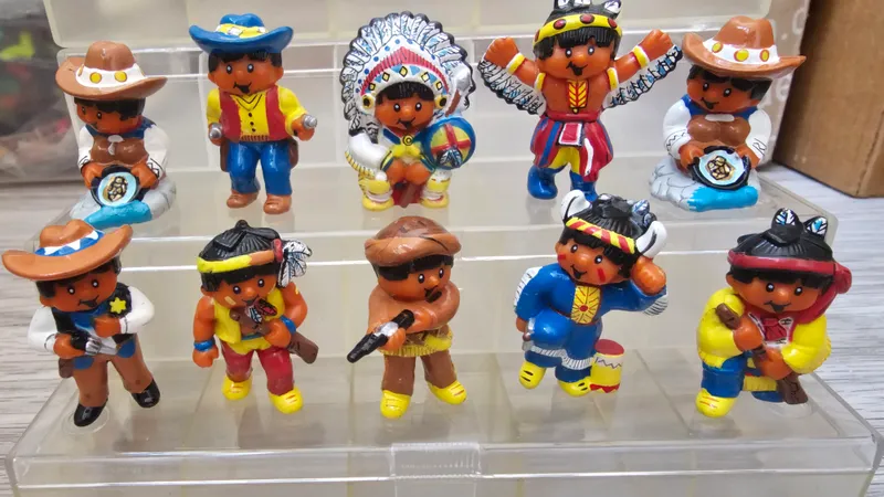 коллекционные фигурки «Far West» Haribo 1997 год.
