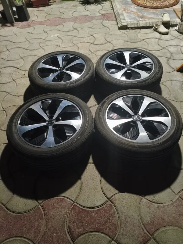 Диски BYD SONG PLUS с резиной. R19"/50/235