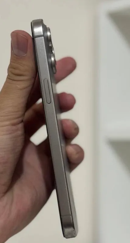 Iphone 15 pro Max 3