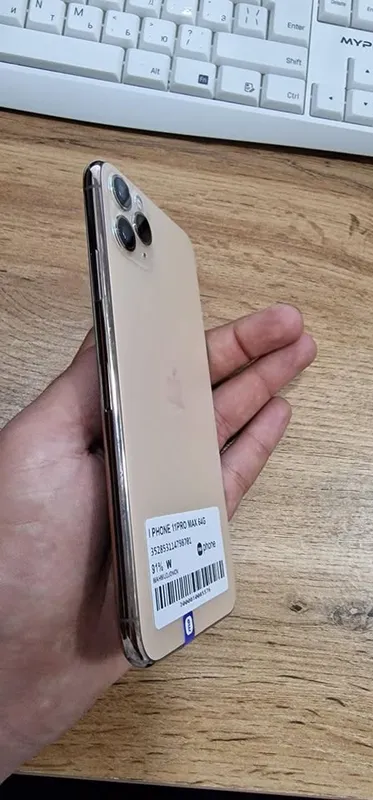 IPHONE 11 PRO MAX 4 IPHONE 11 PRO MAX 4