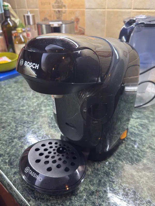 Bosch Tassimo kapsulali qahva mashinasi 1 Bosch Tassimo kapsulali qahva mashinasi 1