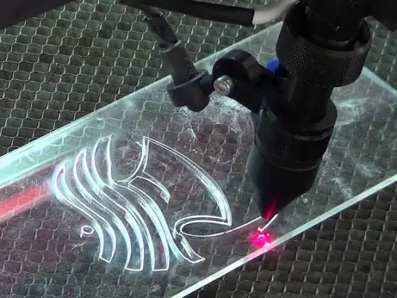 Услуги лазерной резки Laser Cnc
