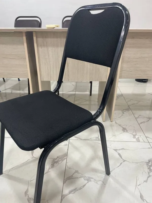 Ofis mebel sotiladi 8 Ofis mebel sotiladi 8