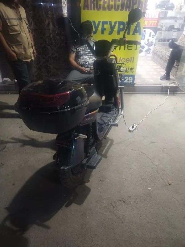 Elektro skuter sotiladi 60km tezligi — фото 1