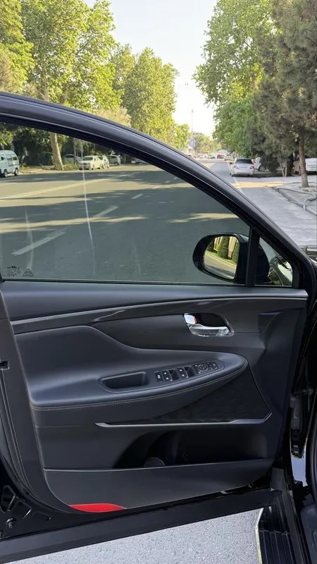 Hyundai Santafe yangi polniy bron va navarotlari bor — фото 1