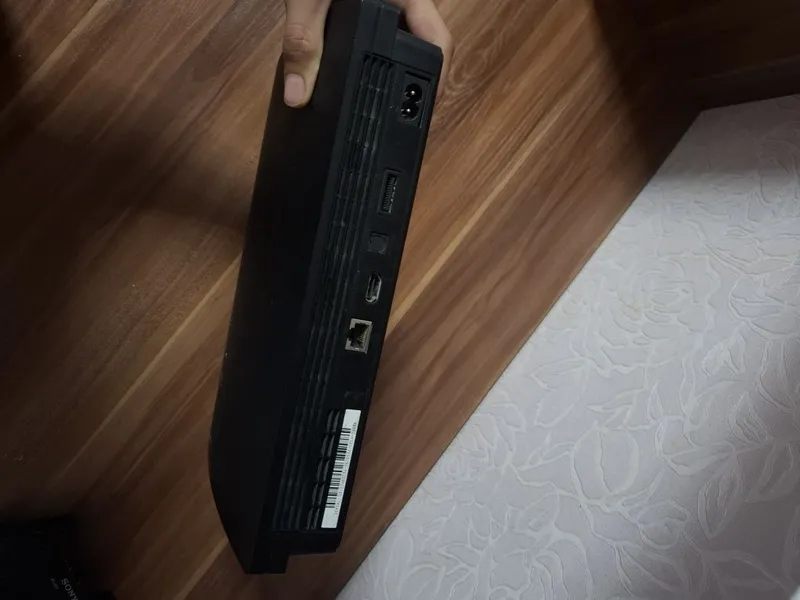 Play station 3slim 3 Play station 3slim 3
