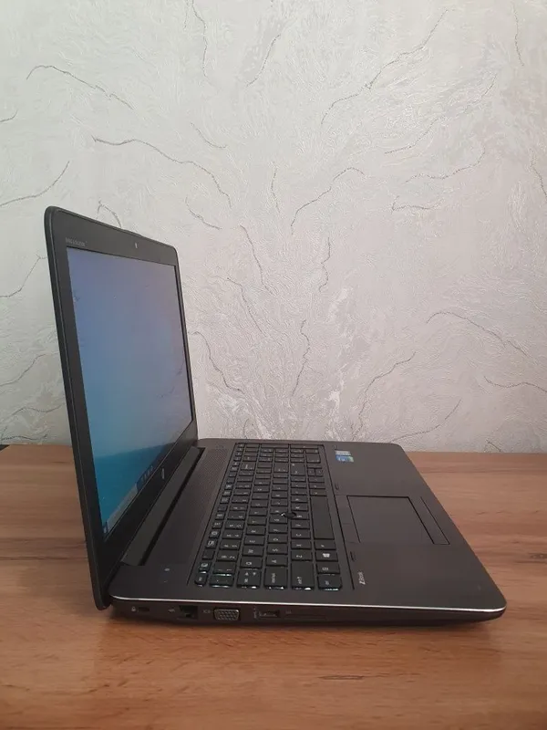 Hp Zbook i7-6700HQ 2 Hp Zbook i7-6700HQ 2