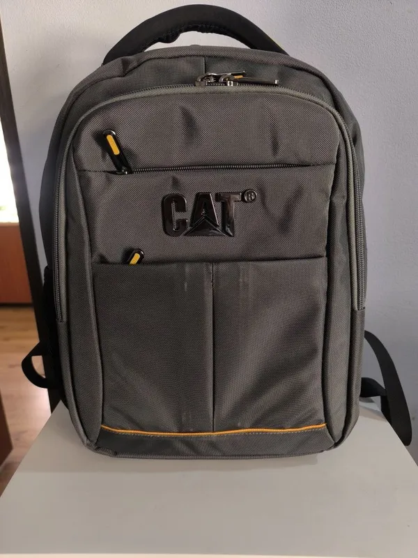 Продается компактный рюкзак CAT 1 Продается компактный рюкзак CAT 1