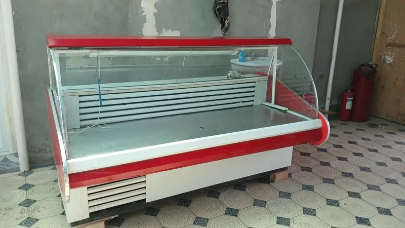 Muzlatgich sotiladi 2