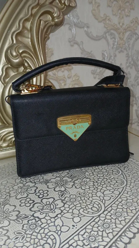 Сумка Prada