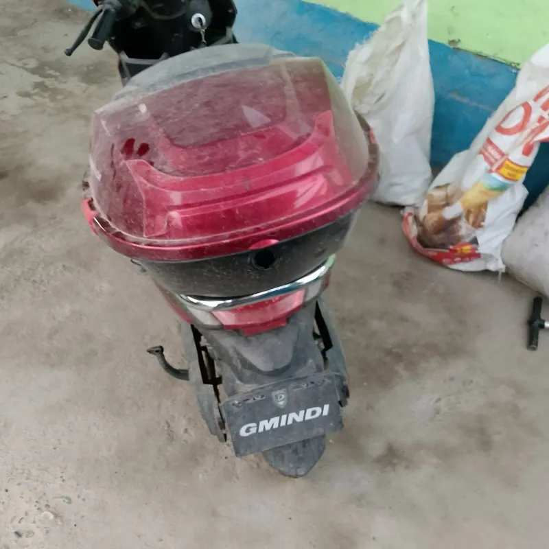 SKOTER SOTLADI 5 AKUMLATRLI 48 60 VOLT — фото 1